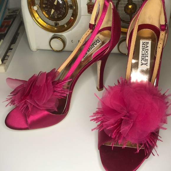 ❌SOLD❌ Badgley Mischka Kiwi Sandal **Never Worn** - Picture 7 of 8